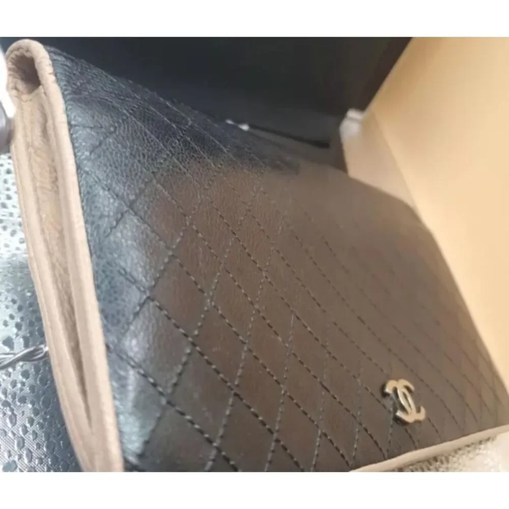 Chanel Vintage Black and Tan Leather Wallet